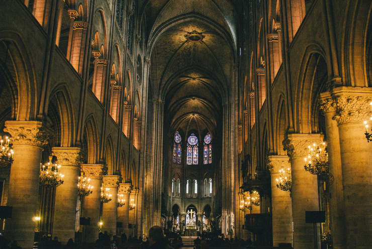 História da Igreja: Dois mil anos de fé e desafios